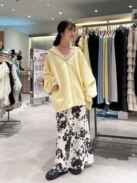 「アイテム（ヘアゴム）」を使った、めめさん（レディース・151cm）の秋コーディネート