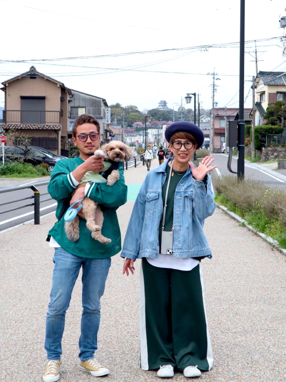 「シンプル、春夏コーデ、カジュアルスタイル、大人女子、大人カジュアル、セットアップ、アラフィフ、アラカン、50代コーデ、ベレー帽、親子コーデ」｜「CA4LAのアイテム（キャスケット、パープル系）」を使った、yazawa193さん（レディース・164cm）の春コーディネートの1枚目の写真