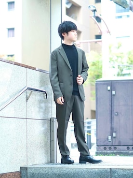 「アイテム（スーツパンツ）」を使った、Takuyaさん（メンズ・164cm）の秋コーディネート