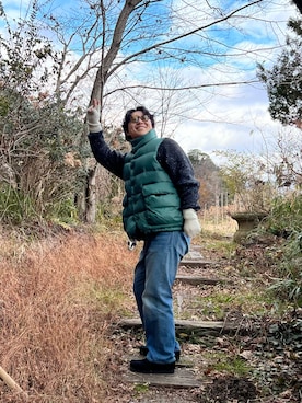 「アイテム（ダウンベスト）」を使った、みちーさん（メンズ・171cm）の冬コーディネート