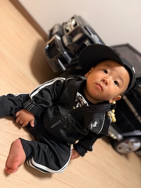 「アイテム（セットアップ）」を使った、s.o_brosさん（キッズ・120cm）の春コーディネート