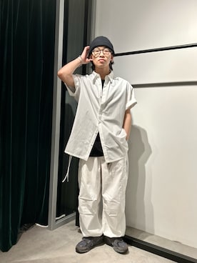 「白カーゴパンツ」｜タケダさん（メンズ・170cm）の夏コーディネート