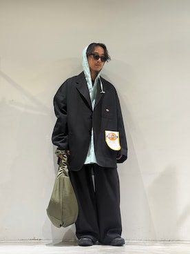 「Toironier（トワロニエ）のToironier/トワロニエ/HOODED SHIRTS（シャツ/ブラウス、グリーン系）」を使った、GARDEN  takumiさん（メンズ・167cm）の春コーディネート