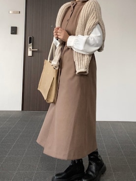 「たすき掛け」｜「アイテム（トレンチコート）」を使った、なぎささん（レディース・157cm）の秋コーディネート