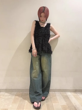 「RETRO GIRL（レトロガール）の【サイズ展開あり】折り返しデニムパンツ（デニムパンツ、ブルー系）」を使った、RETROGIRLさん（レディース・153cm）の秋コーディネート