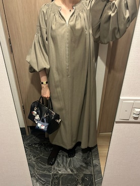 「ETRE TOKYO（エトレトウキョウ）の【TOMOCO UNABARA × ETRE TOKYO】バルーンスリーブボリュームワンピース（ワンピース、ベージュ系）」を使った、わらちゃんさん（レディース・164cm）の春コーディネート