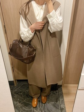 「RANDEBOO（ランデブー）のBoston bag（ショルダーバッグ、ブラウン系）」を使った、わらちゃんさん（レディース・164cm）の秋コーディネート