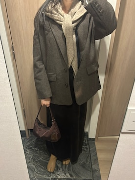 「アイテム（ストール/ショール）」を使った、わらちゃんさん（レディース・164cm）の冬コーディネート