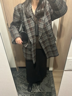 「アイテム（ポーチ）」を使った、わらちゃんさん（レディース・164cm）の冬コーディネート