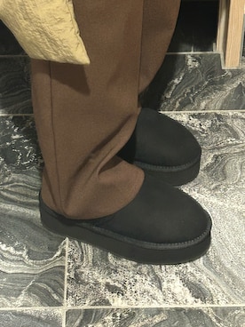 「EMU Australia（エミューオーストラリア）のStinger Reef Flatform（スリッポン）」を使った、わらちゃんさん（レディース・164cm）の冬コーディネート