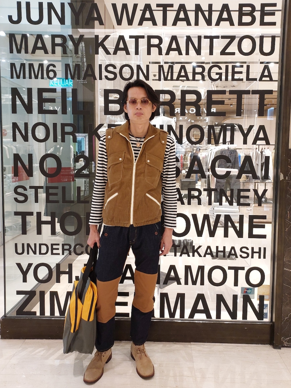 「JUNYA WATANABE MAN、COMME des GARCONS、N HOLLYWOOD」｜「N Hoolywoodのアイテム（ダウンベスト、ブラウン系）」を使った、Nicholasさん（メンズ・185cm）の冬コーディネートの1枚目の写真