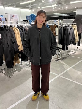 「アイテム（MA-1）」を使った、ユメノさん（メンズ・164cm）の秋コーディネート