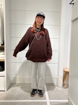 「LOWRYS FARM（ローリーズファーム）のパールタレンネックレス　249411（ネックレス）」を使った、ユメノさん（レディース・164cm・20代）の秋コーディネート