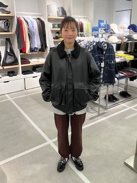 「アイテム（スウェットパンツ）」を使った、ユメノさん（メンズ・164cm）の秋コーディネート