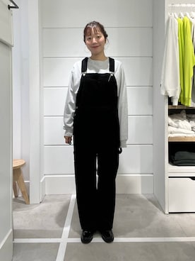 「アイテム（オールインワン・サロペット）」を使った、ユメノさん（レディース・164cm・20代）の秋コーディネート