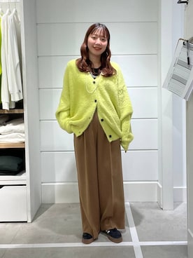 「LOWRYS FARM（ローリーズファーム）のパールタレンネックレス　249411（ネックレス）」を使った、ユメノさん（レディース・164cm・20代）の秋コーディネート