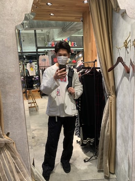 「ADER error（アーダーエラー）のアイテム（バッグ）」を使った、熊さん（メンズ・185cm）の春コーディネート