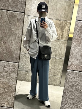 「DEVICE（デバイス）の【WEARISTA こーせ ×DEVICE コラボ】Rename フロントバックル ショルダーバッグ（ショルダーバッグ）」を使った、URAさん（メンズ・169cm）の秋コーディネート