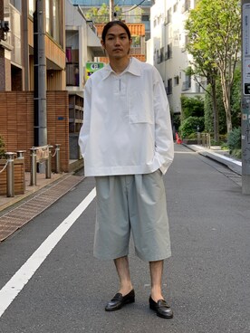 「SHINYAKOZUKA（シンヤコヅカ）のアイテム（トップス）」を使った、Kento Atsushiさん（メンズ・180cm）の夏コーディネート