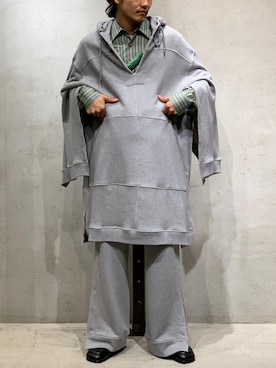 「DRIES VAN NOTEN（ドリスヴァンノッテン）のアイテム（パンツ）」を使った、Kento Atsushiさん（メンズ・180cm）の秋コーディネート