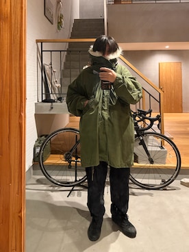 「アイテム（ミリタリージャケット）」を使った、Kojiさん（メンズ・171cm）の冬コーディネート