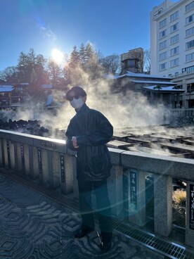 「soerte（ソエルテ）のStand collar leather jacke/スタンドカラーフェイクレザージャケット（カバーオール、ブラック系）」を使った、kantaさん（メンズ・168cm）の冬コーディネート