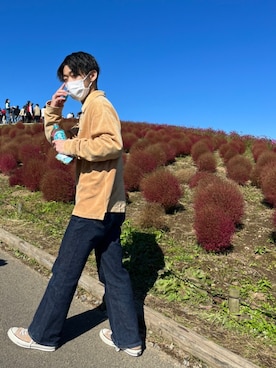 「UNIQLO（ユニクロ）のアイテム（デニムパンツ、ブルー系）」を使った、kantaさん（メンズ・168cm）の秋コーディネート