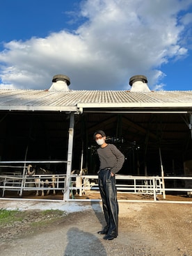 「Maison Margiela（メゾンマルジェラ）のアイテム（ローファー、ブラック系）」を使った、kantaさん（メンズ・168cm）の秋コーディネート