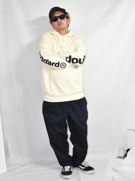 「袖プリント」｜ktさん（メンズ・170cm）の秋コーディネート