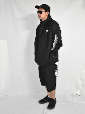 「アイテム（マウンテンパーカー）」を使った、ktさん（メンズ・170cm・40代）の秋コーディネート