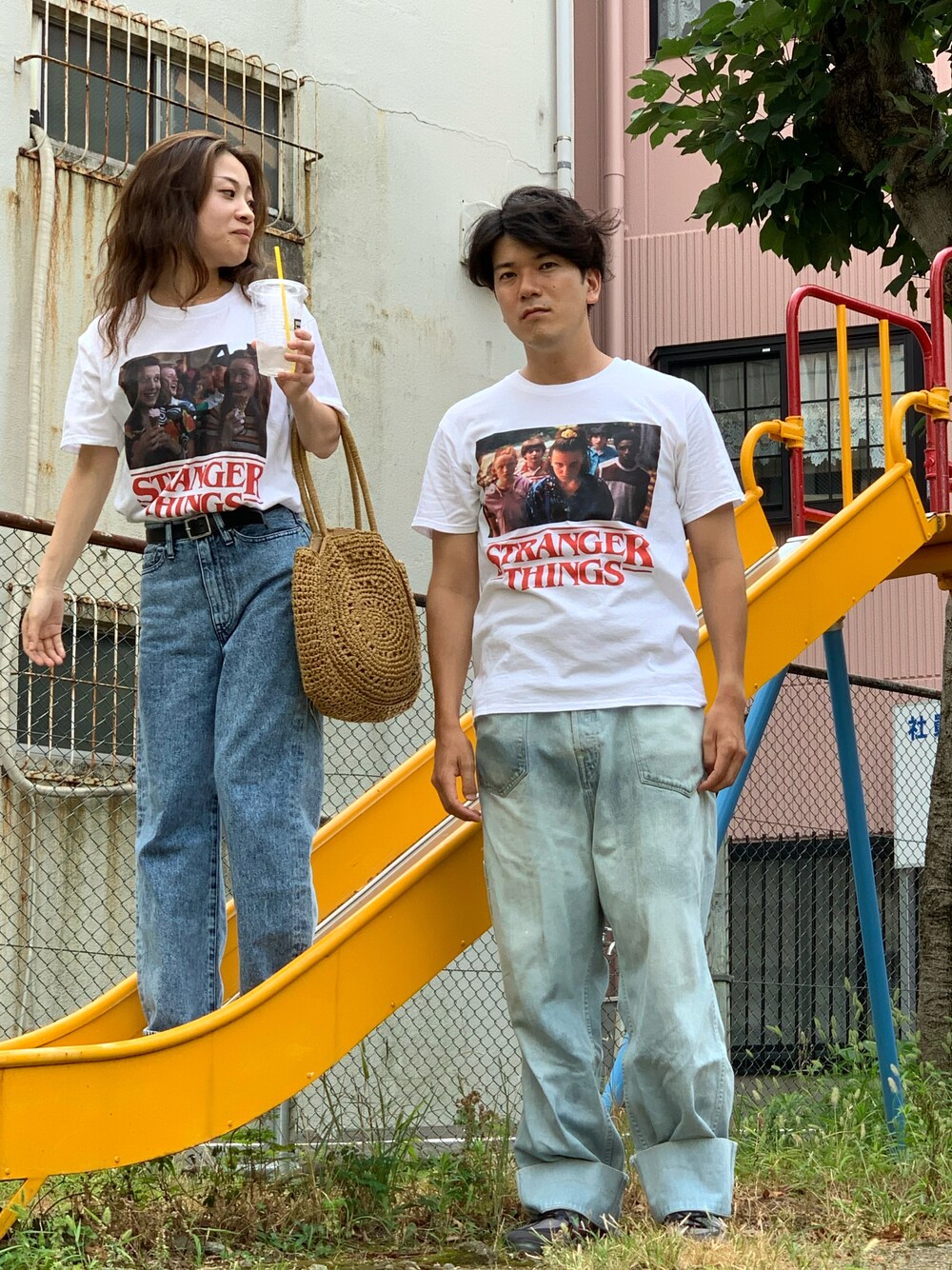 「ハワード」｜「STRANGERTHINGSのアイテム（Tシャツ/カットソー、ホワイト系）」を使った、🎩さん（メンズ・178cm）の夏コーディネートの1枚目の写真
