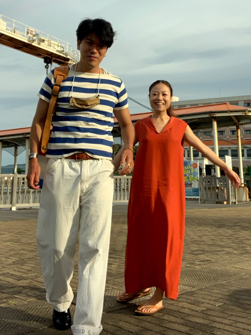 「ボーダー」｜「BY GLADHANDのアイテム（パンツ、ホワイト系）」を使った、🎩さん（メンズ・178cm）の夏コーディネートの1枚目の写真