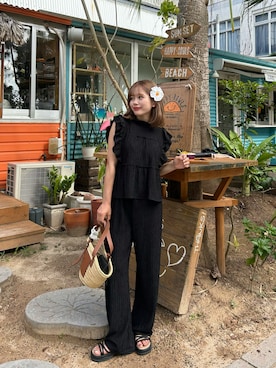 「LOEWE（ロエベ）のアイテム」を使った、さきさん（レディース・155cm）の春コーディネート