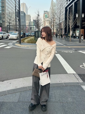 「hellam（へラム）のアイテム（パンツ）」を使った、さきさん（レディース・155cm）の冬コーディネート