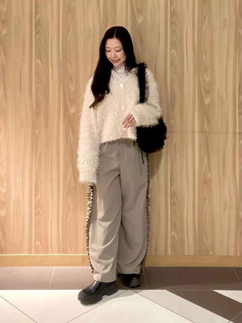 セール】サイドフリルワイドパンツ 152669（その他パンツ）｜LOWRYS