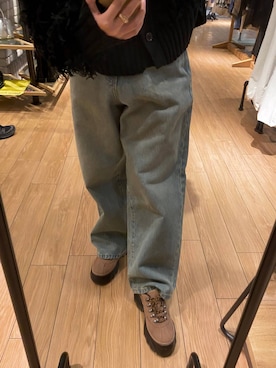 「高見え」｜「アイテム（モカシン/デッキシューズ）」を使った、Hinaさん（レディース・162cm）の秋コーディネート
