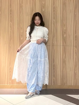 「LOWRYS FARM（ローリーズファーム）のアイテム（パンプス）」を使った、Hinaさん（レディース・162cm）の春コーディネート