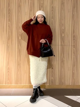 「高見え」｜「アイテム（ハンチング/ベレー帽）」を使った、Hinaさん（レディース・162cm）の秋コーディネート
