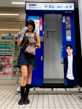「アイテム（デニムスカート）」を使った、あめちゃぷす。さん（レディース・161cm）の秋コーディネート