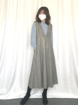 「アイテム（ジャンパースカート）」を使った、OFUON le MKさん（レディース・167cm）の秋コーディネート