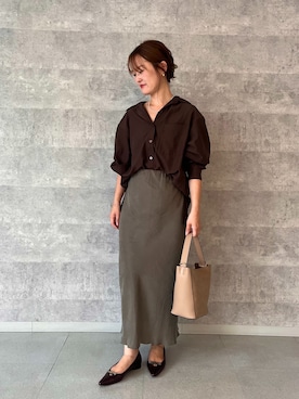 「FLAT（フラット）のアイテム」を使った、chiakiさん（レディース・162cm）の秋コーディネート