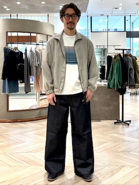 「Levi's（リーバイス）のLEVI’S(R)/リーバイス(R) 別注 TWISTED BELTED デニムパンツ (L30)（デニムパンツ、ブルー系）」を使った、TERAIさん（メンズ・183cm）の春コーディネート