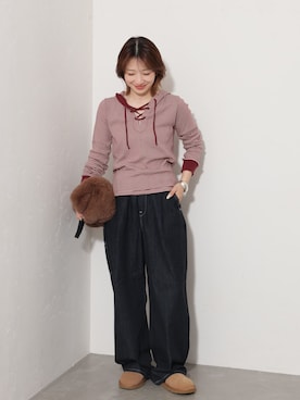 「JOURNAL STANDARD relume（ジャーナルスタンダード　レリューム）の《追加》RELUMEファーバッグ（ハンドバッグ、ベージュ系）」を使った、makotoさん（レディース・158cm）の秋コーディネート