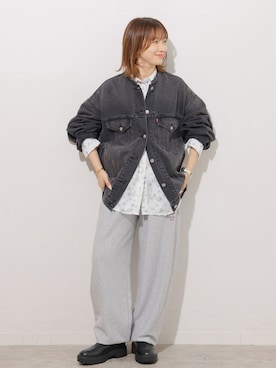 「Levi's（リーバイス）のアイテム（ジャケット/アウター）」を使った、makotoさん（レディース・158cm）の秋コーディネート