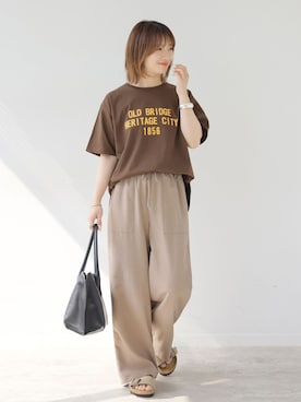 「JOURNAL STANDARD relume（ジャーナルスタンダード　レリューム）のドロストイージーパンツ（その他パンツ、ベージュ系）」を使った、makotoさん（レディース・158cm）の夏コーディネート
