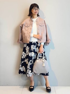 「アイテム（デニムジャケット、ピンク系）」を使った、imurayamaさん（レディース・161cm）の冬コーディネート