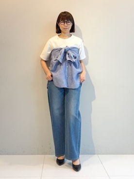 「INDIVI（インディヴィ）の【褒められデニム】ワイドストレート デニムパンツ（デニムパンツ、ブルー系）」を使った、imurayamaさん（レディース）の春コーディネート