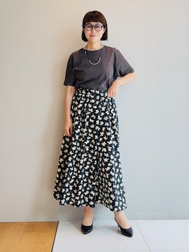 「INDIVI（インディヴィ）の【汗ジミ防止／褒められTシャツ】上品カジュアル！ドルマンTシャツ（Tシャツ/カットソー、ブラック系）」を使った、imurayamaさん（レディース）の夏コーディネート