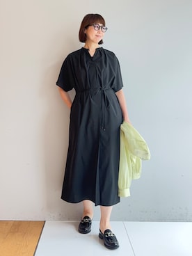 「INDIVI（インディヴィ）の【トレンド／2WAY】裾ドロスト付きシアーブラウスブルゾン（シャツ/ブラウス、グリーン系）」を使った、imurayamaさん（レディース）の夏コーディネート