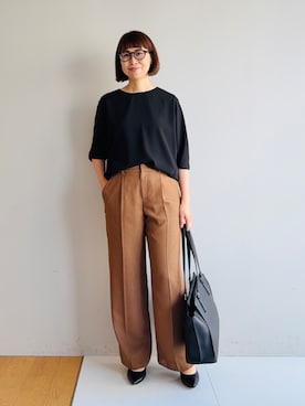 「INDIVI（インディヴィ）の【収納力◎／A4サイズ対応】シゴデキバッグ（トートバッグ、ブラック系）」を使った、imurayamaさん（レディース）の春コーディネート